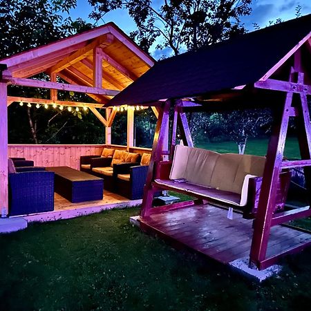 Pensiunea Casa Eden Mărişel Exterior foto