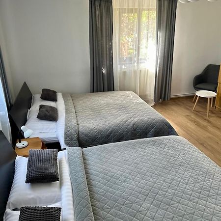 Pensiunea Casa Eden Mărişel Exterior foto